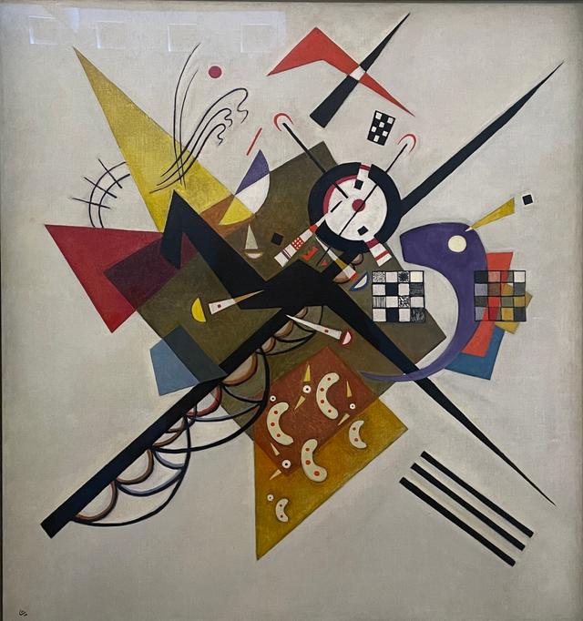 Wassily Kandinsky - On white II